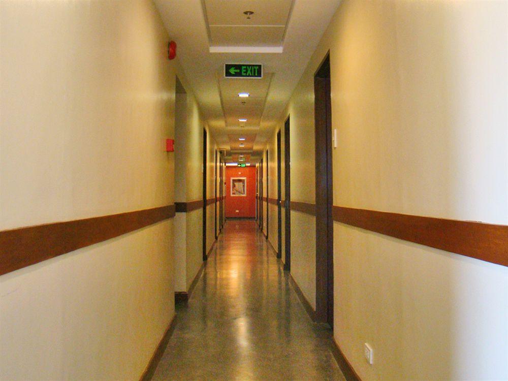 Express Inn Mactan Isla de Mactán Exterior foto