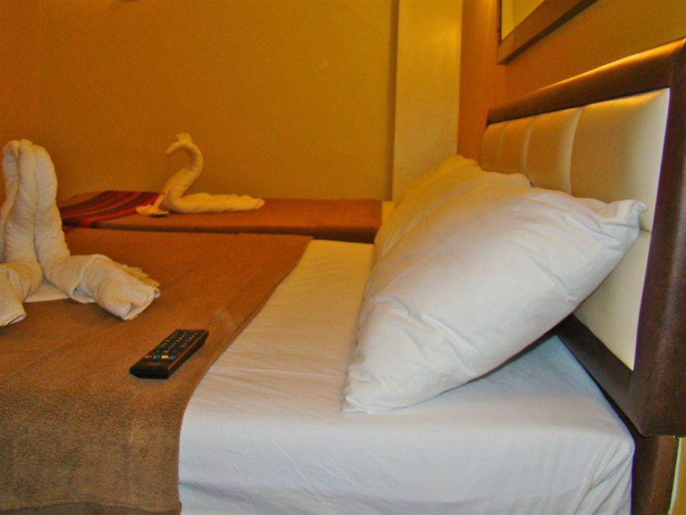 Express Inn Mactan Isla de Mactán Exterior foto